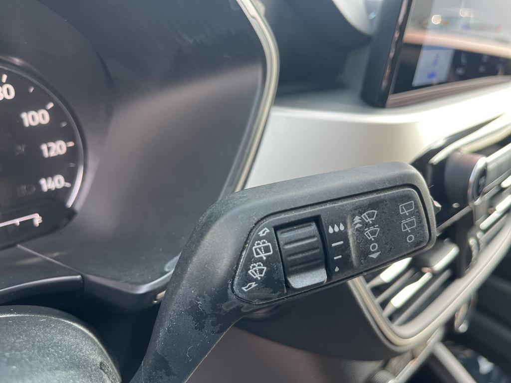 used 2022 Ford Escape car, priced at $24,987