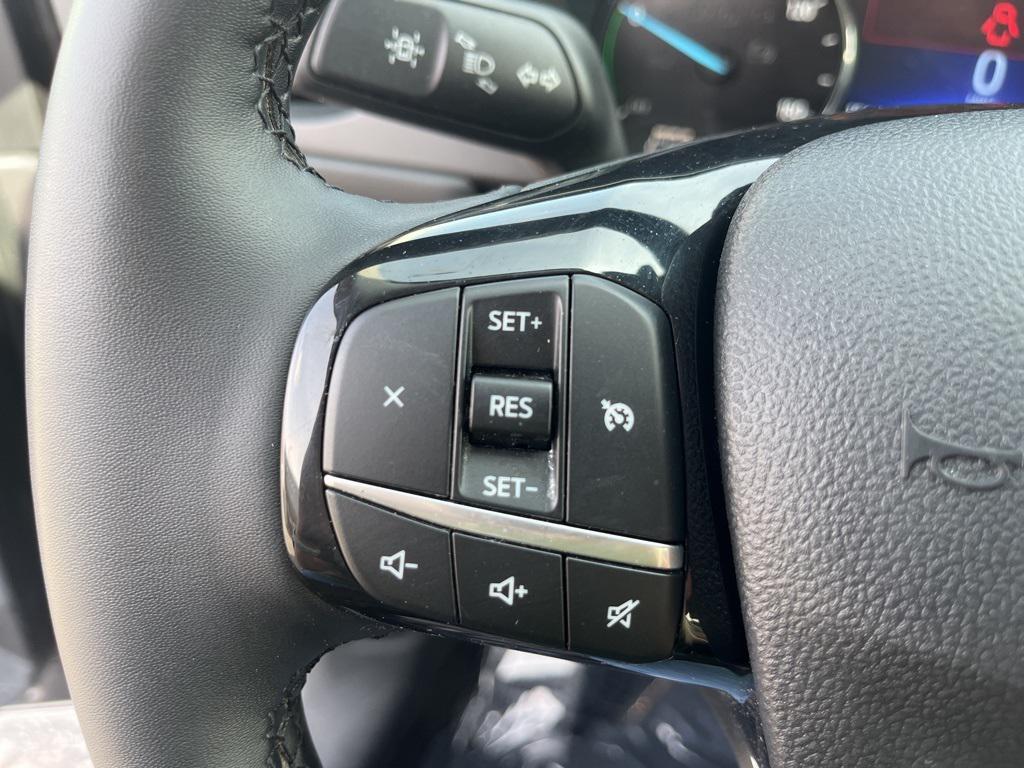 used 2022 Ford Escape car, priced at $24,987