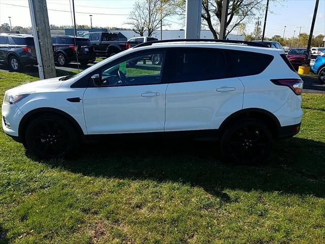 used 2017 Ford Escape car