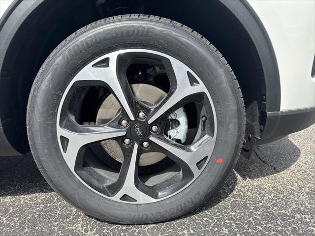 new 2025 Ford Escape car, priced at $41,250