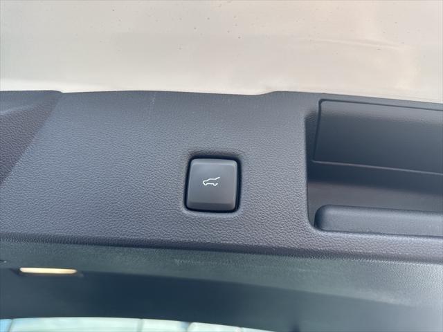 new 2025 Ford Escape car, priced at $41,250