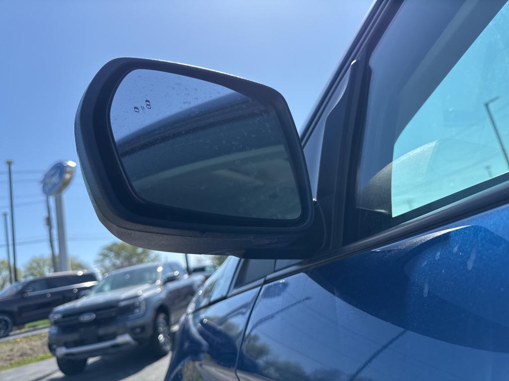 new 2024 Ford Edge car, priced at $40,060