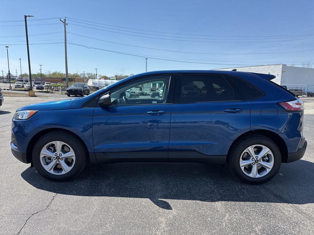 new 2024 Ford Edge car, priced at $40,060