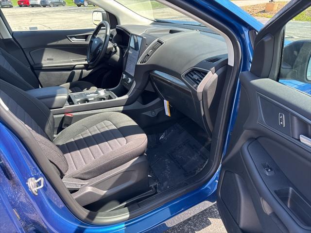 new 2024 Ford Edge car, priced at $40,060