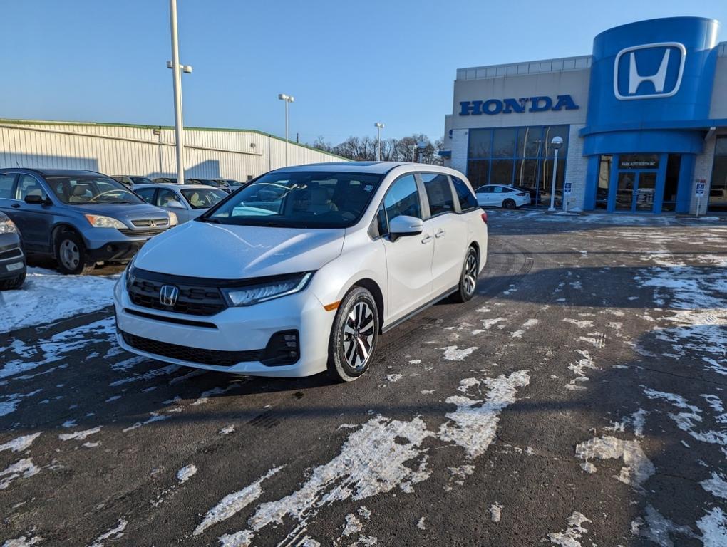 new 2025 Honda Odyssey car, priced at $41,243