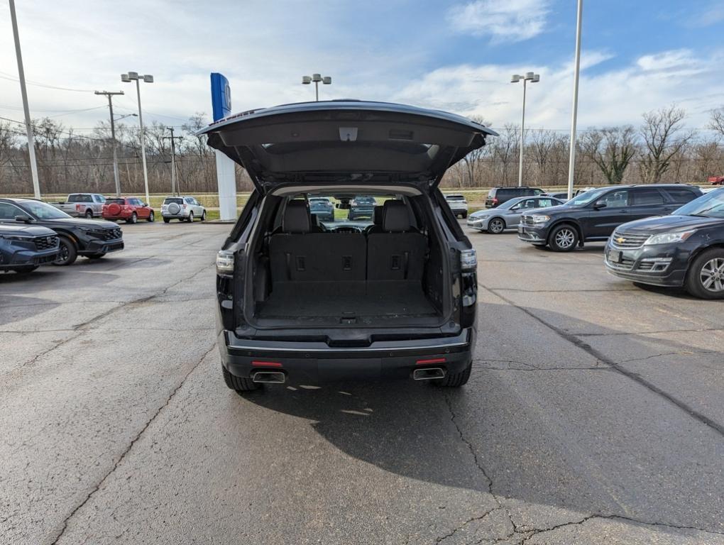 used 2018 Chevrolet Traverse car, priced at $21,649