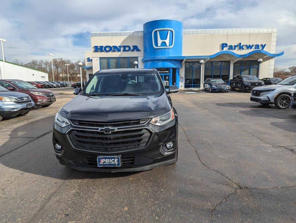 used 2018 Chevrolet Traverse car, priced at $21,649