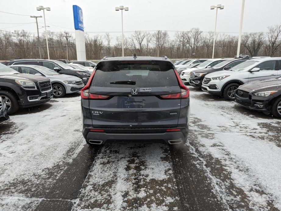 new 2025 Honda CR-V Hybrid car, priced at $39,591