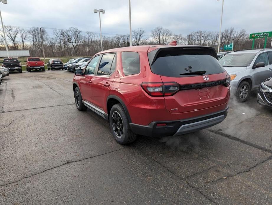 new 2025 Honda Pilot car, priced at $46,434