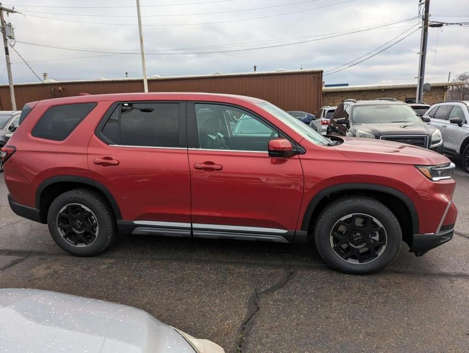 new 2025 Honda Pilot car, priced at $46,434