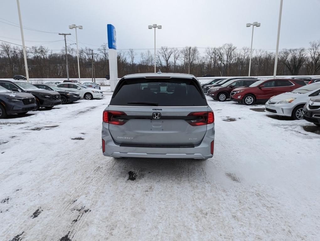 new 2025 Honda Odyssey car, priced at $48,203