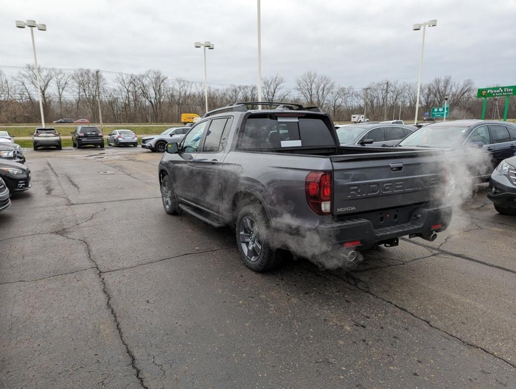 new 2025 Honda Ridgeline car, priced at $45,425