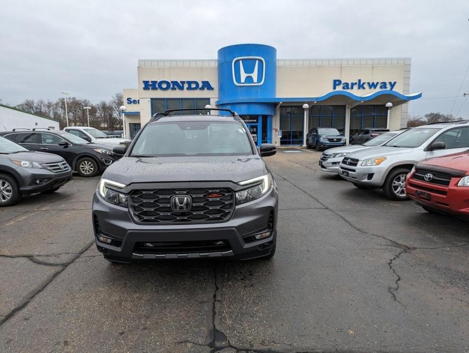 new 2025 Honda Ridgeline car, priced at $45,425