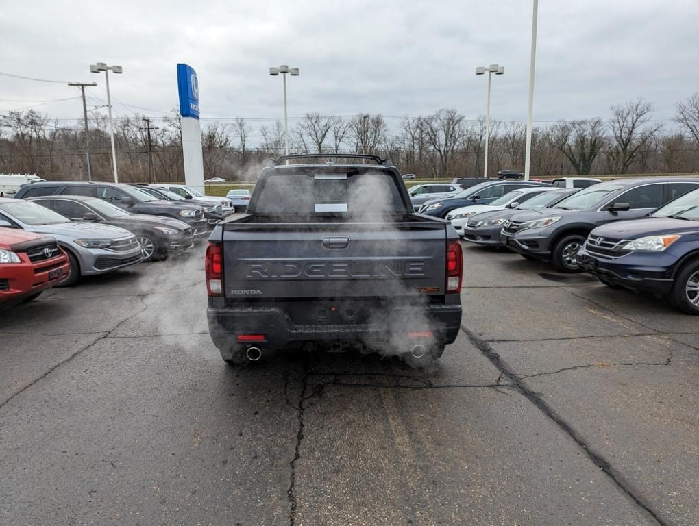 new 2025 Honda Ridgeline car, priced at $45,425