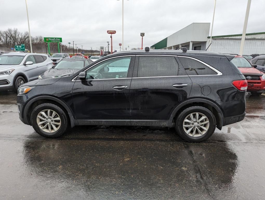 used 2017 Kia Sorento car, priced at $11,664