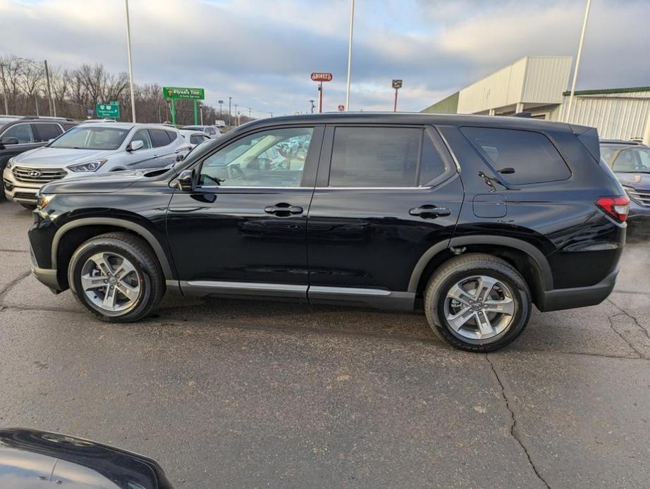 new 2025 Honda Pilot car, priced at $44,268