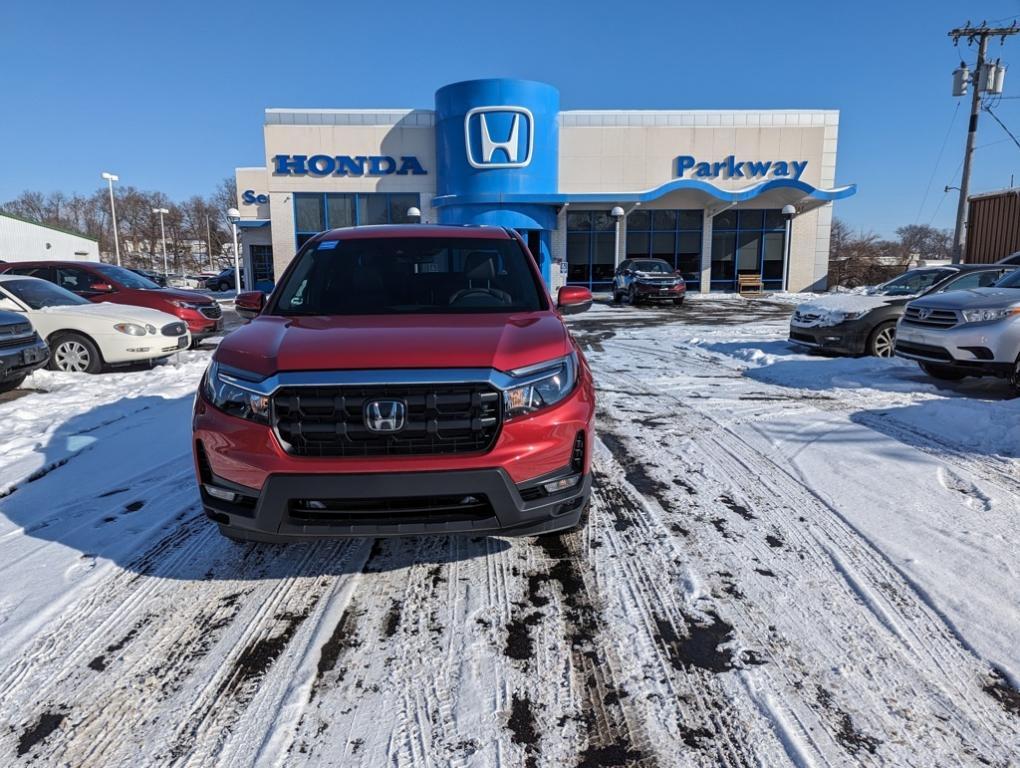 used 2025 Honda Ridgeline car, priced at $41,142