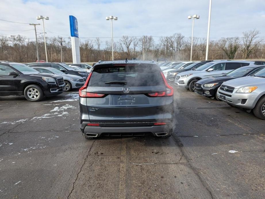 new 2025 Honda CR-V Hybrid car, priced at $38,565