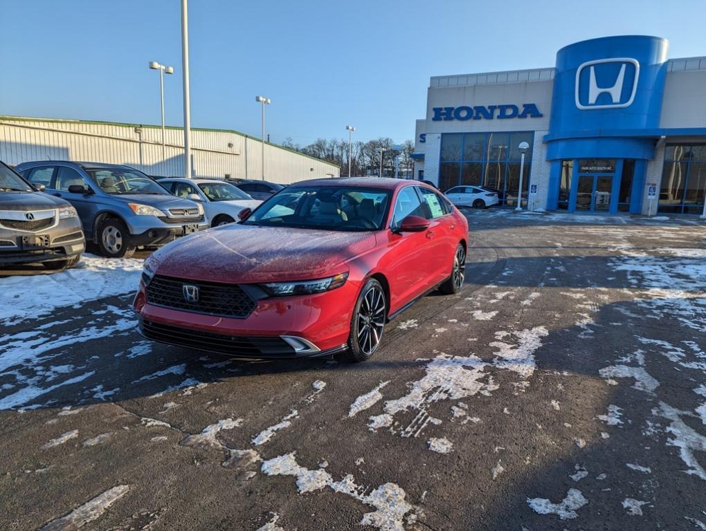 new 2025 Honda Accord Hybrid car, priced at $38,152