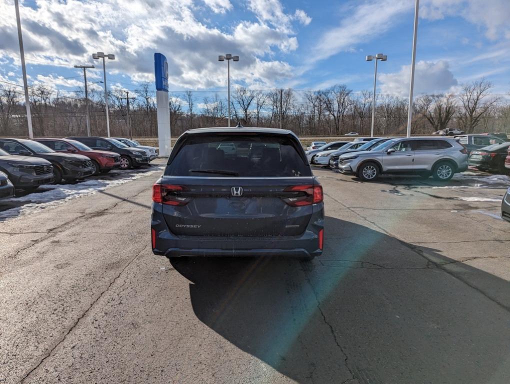 new 2025 Honda Odyssey car, priced at $44,517