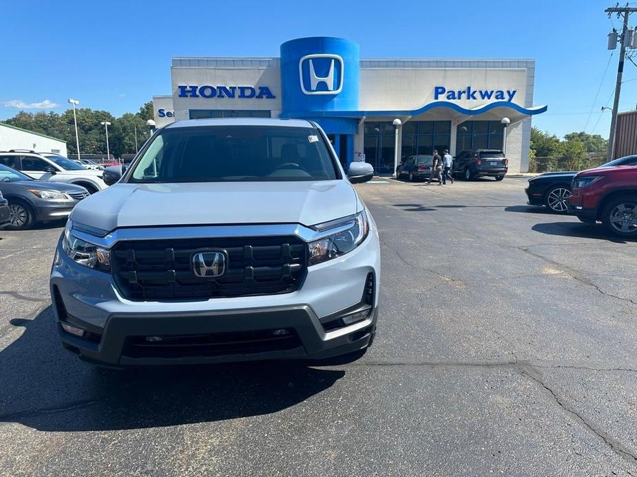 new 2025 Honda Ridgeline car, priced at $42,314