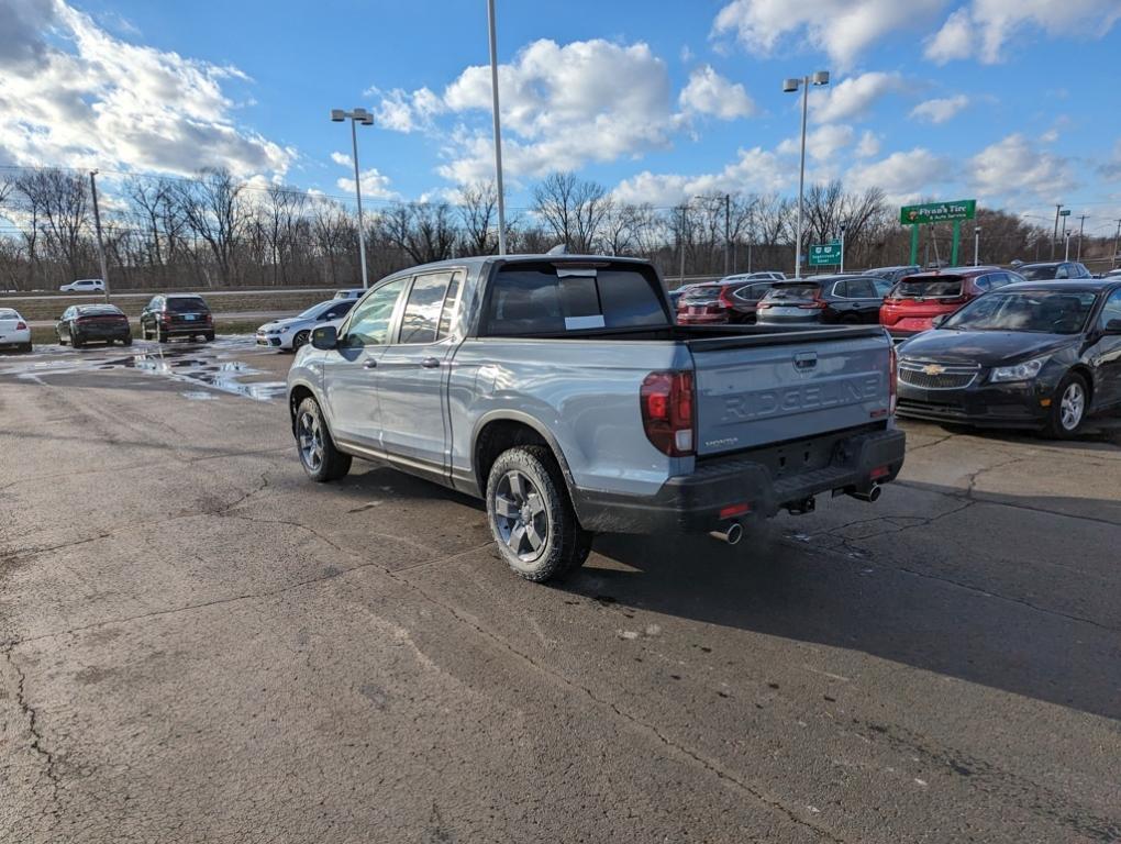 new 2025 Honda Ridgeline car, priced at $44,544