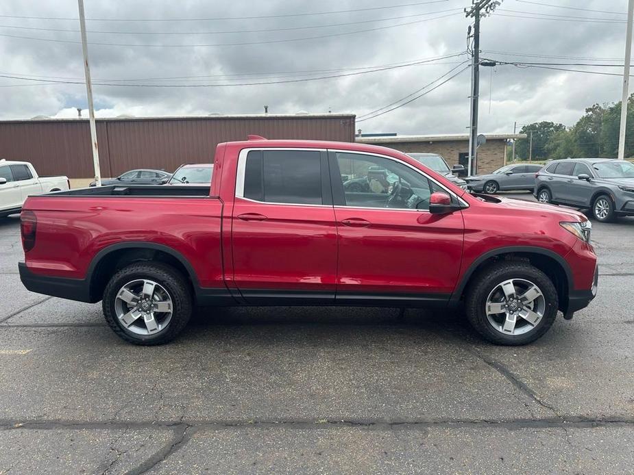 new 2025 Honda Ridgeline car, priced at $42,698