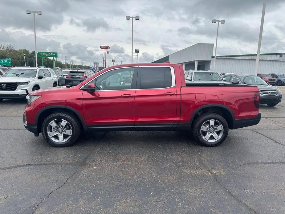 new 2025 Honda Ridgeline car, priced at $42,698