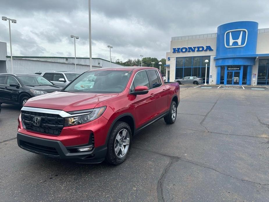 new 2025 Honda Ridgeline car, priced at $42,698