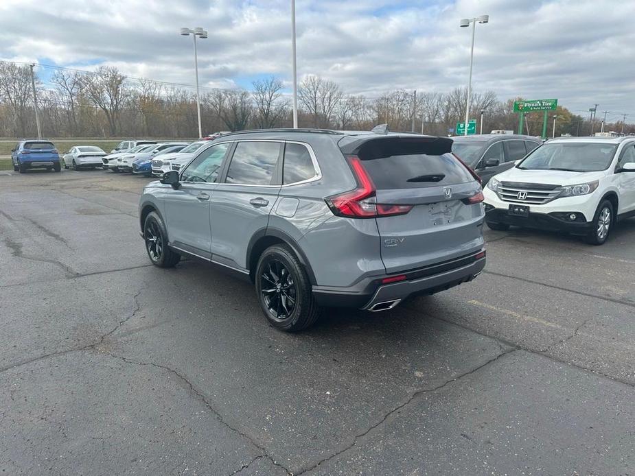 new 2025 Honda CR-V Hybrid car, priced at $38,996