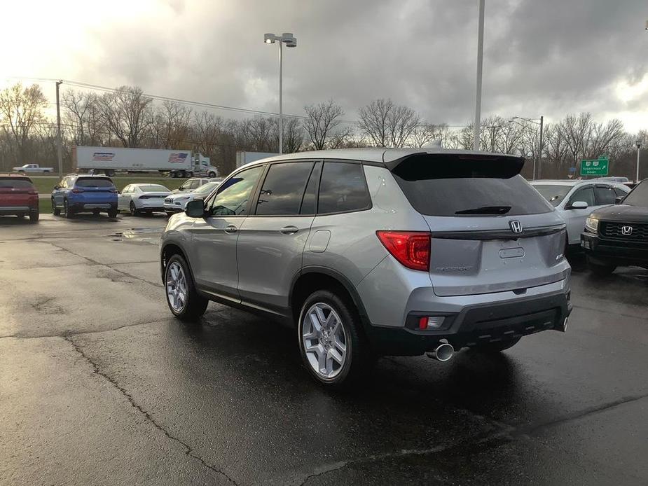 new 2025 Honda Passport car, priced at $39,983