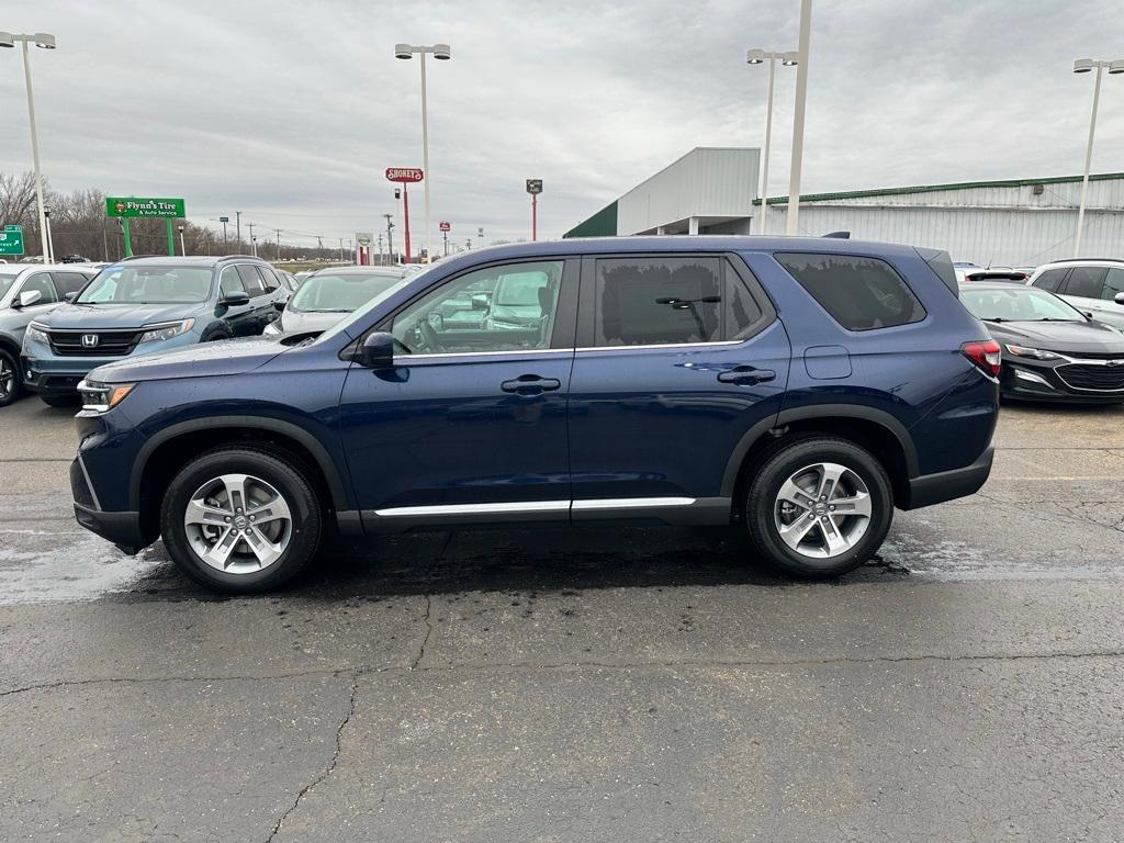 new 2025 Honda Pilot car, priced at $44,940