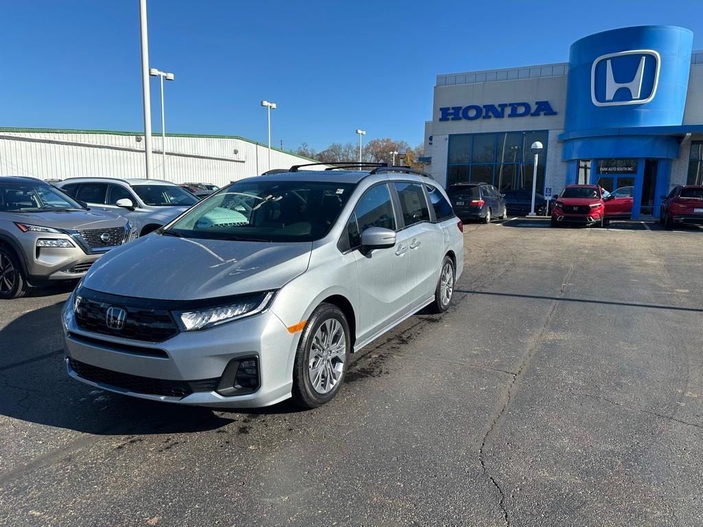 new 2025 Honda Odyssey car, priced at $48,600