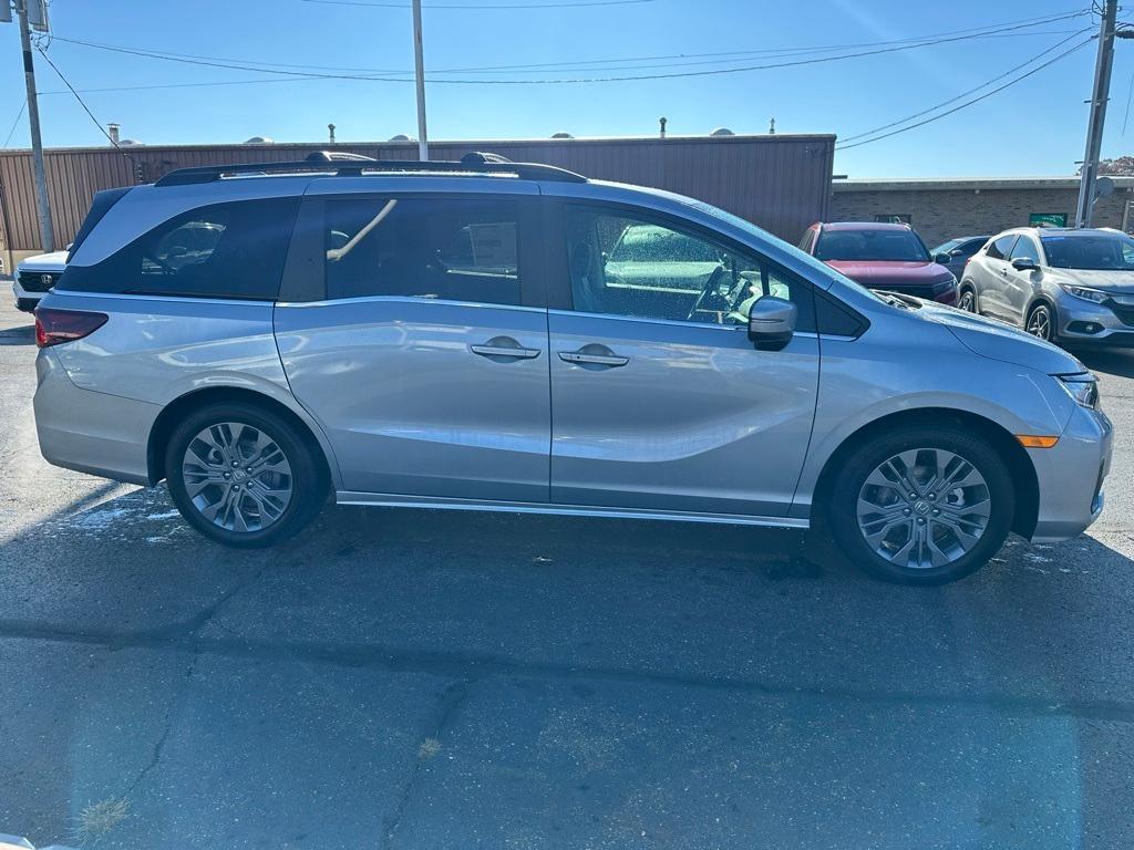 new 2025 Honda Odyssey car, priced at $48,600