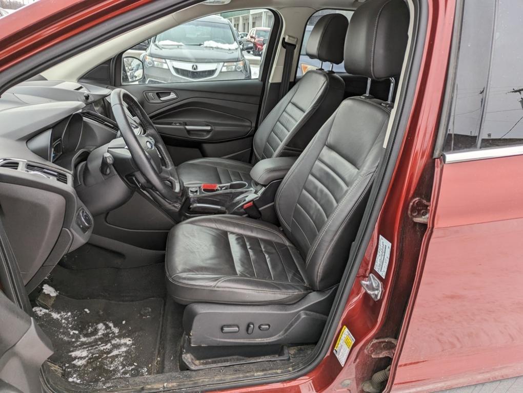 used 2015 Ford Escape car, priced at $11,999