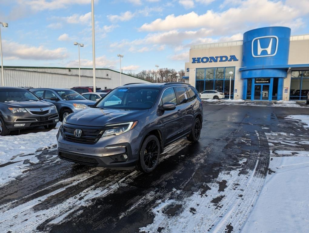 used 2022 Honda Pilot car, priced at $28,598