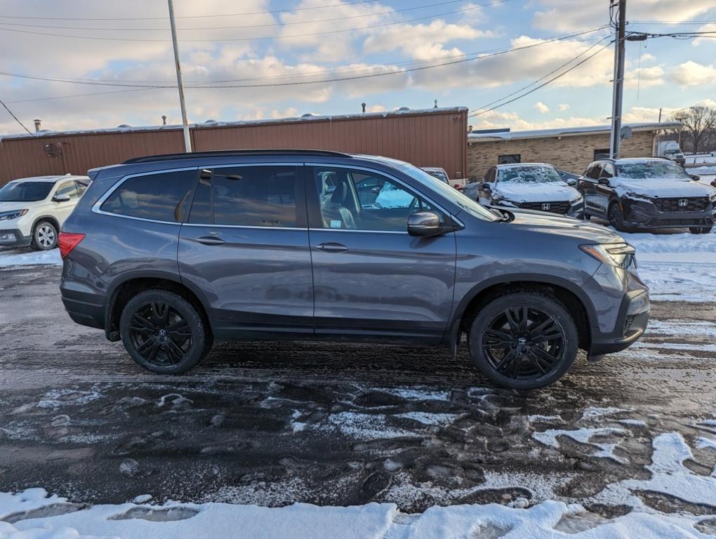 used 2022 Honda Pilot car, priced at $28,598