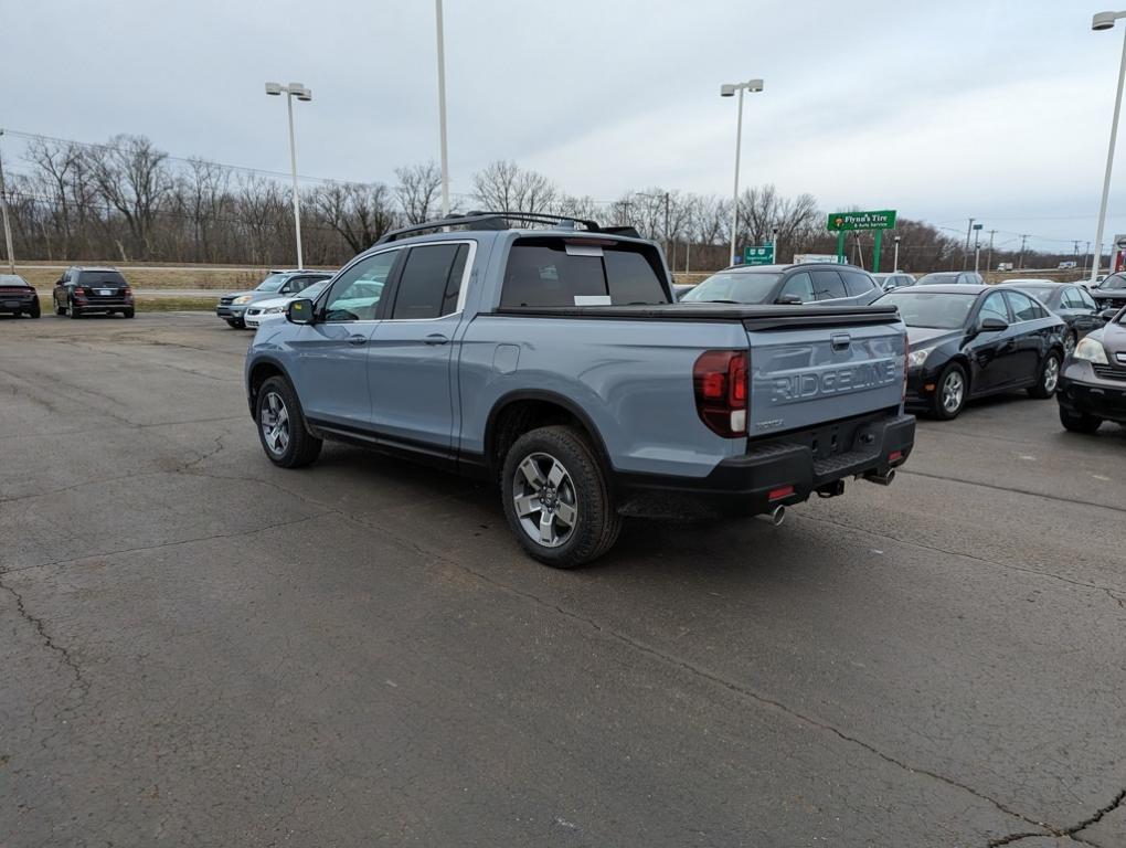 new 2025 Honda Ridgeline car, priced at $44,593