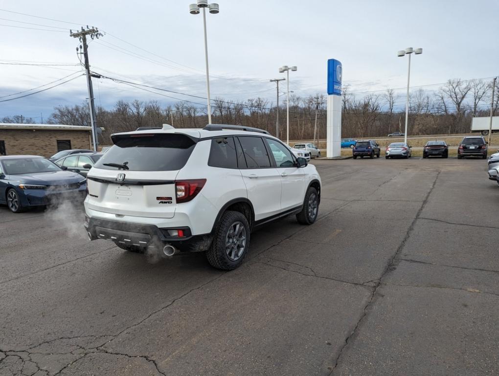 new 2025 Honda Passport car, priced at $44,537