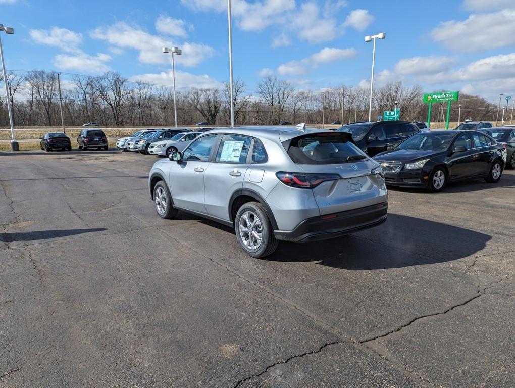 new 2025 Honda HR-V car, priced at $27,266