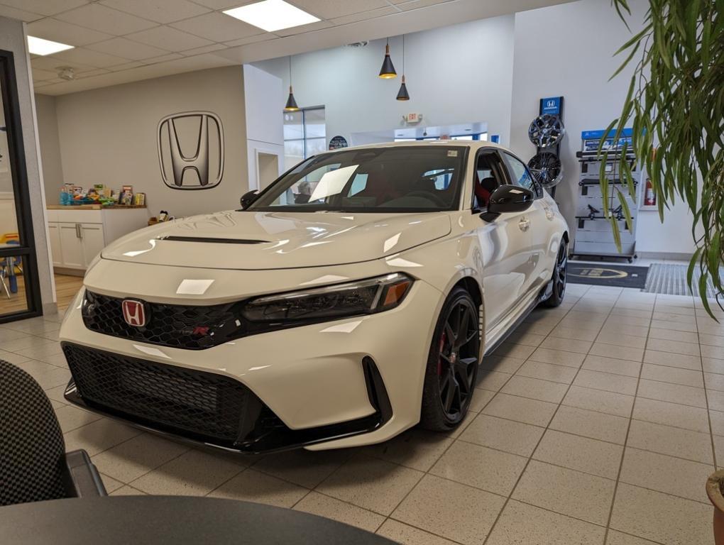 new 2025 Honda Civic Type R car, priced at $47,145