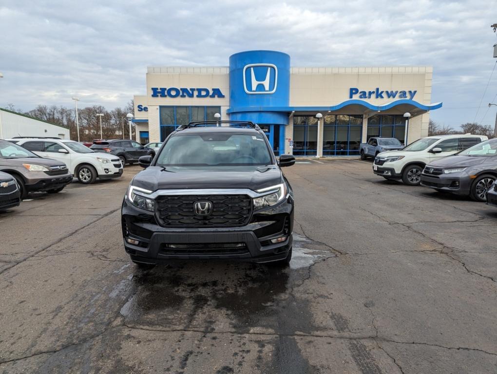 new 2025 Honda Passport car, priced at $42,329