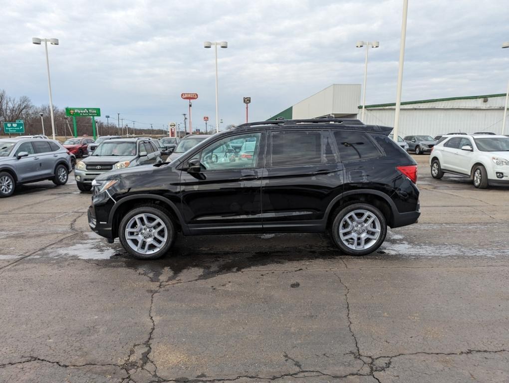 new 2025 Honda Passport car, priced at $42,329