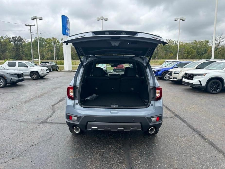 new 2025 Honda Passport car, priced at $44,132