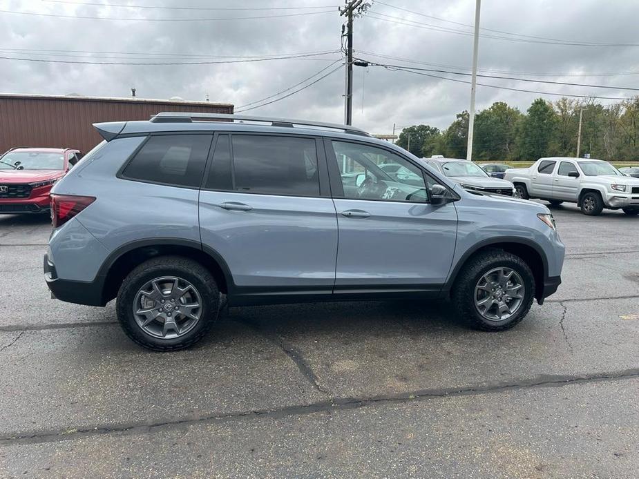 new 2025 Honda Passport car, priced at $44,132