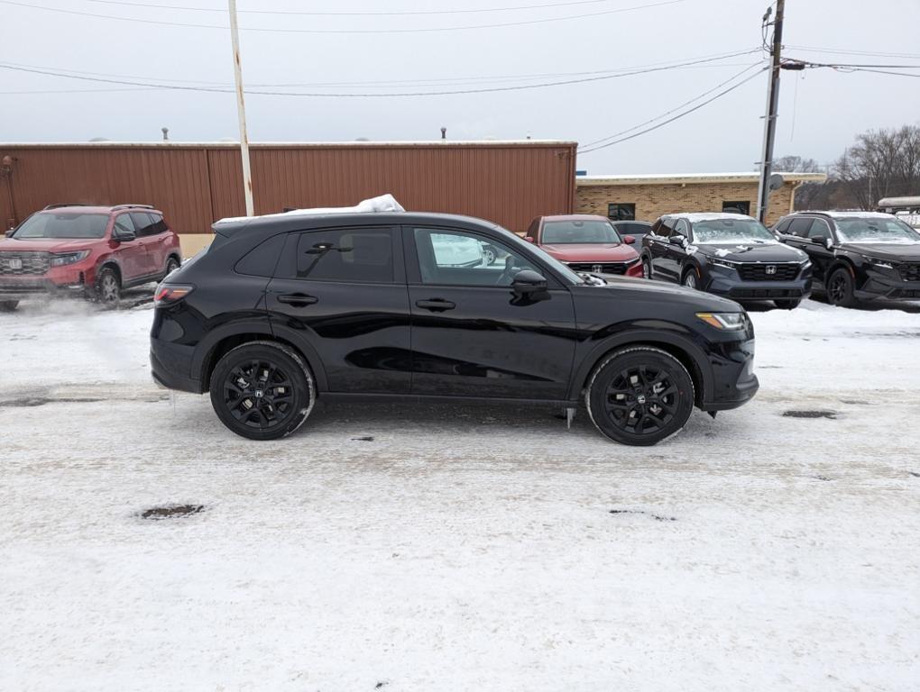 new 2025 Honda HR-V car, priced at $29,087