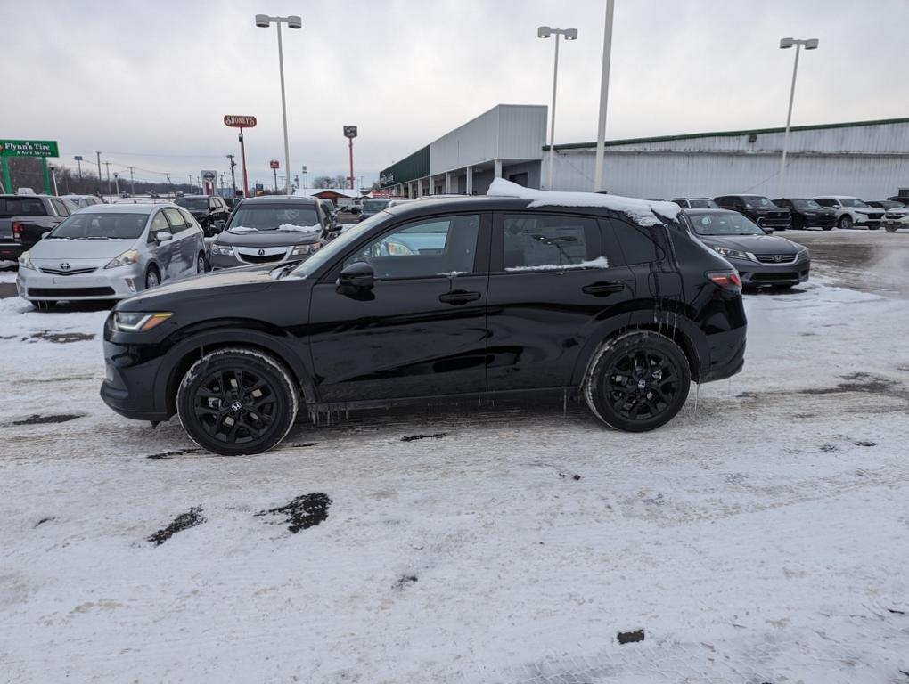 new 2025 Honda HR-V car, priced at $29,087