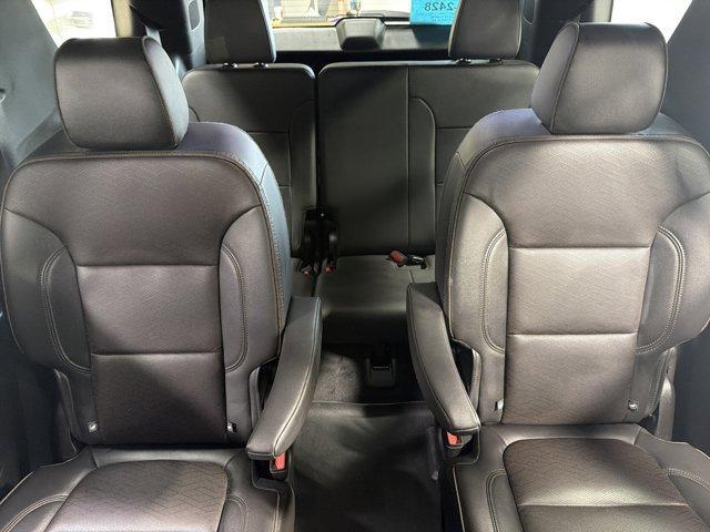 used 2022 Chevrolet Traverse car, priced at $34,855