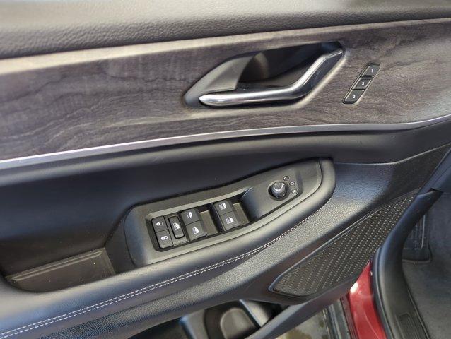 used 2025 Jeep Grand Cherokee car, priced at $46,455