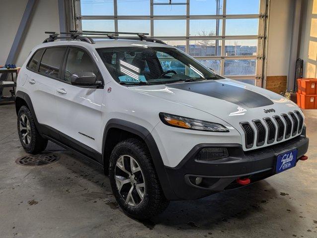 used 2015 Jeep Cherokee car, priced at $11,999